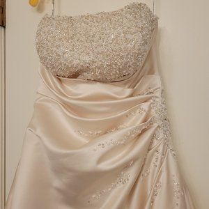 Maggie Sottero Adelaide-Corset back, french bustle